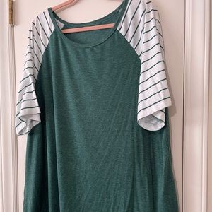 Raglan striped-sleeve tee